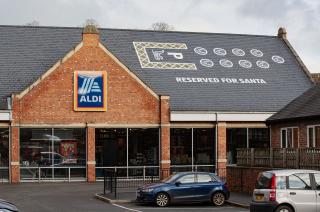 ALDI: Santas Parking Space, 3